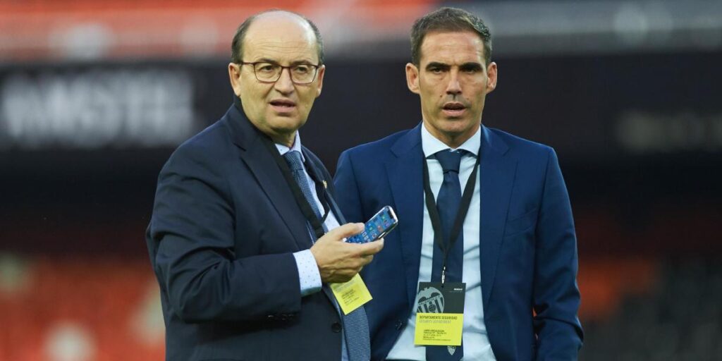 “El estadio de Mickey Mouse tiene 6 Copas de Europa League”