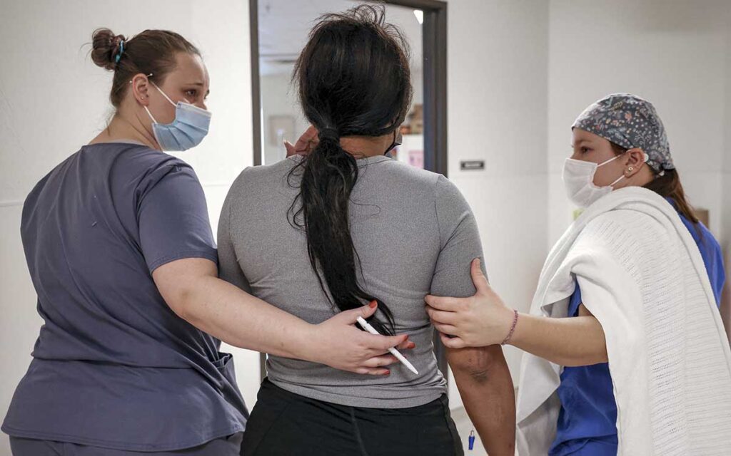 El gobernador de Oklahoma firma una ley que prohíbe el aborto desde el momento de la fecundación