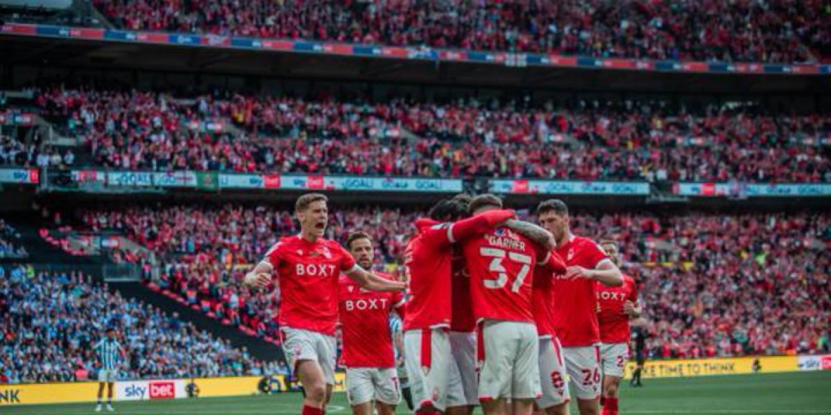 El histórico Nottingham vuelve a la Premier 23 años después