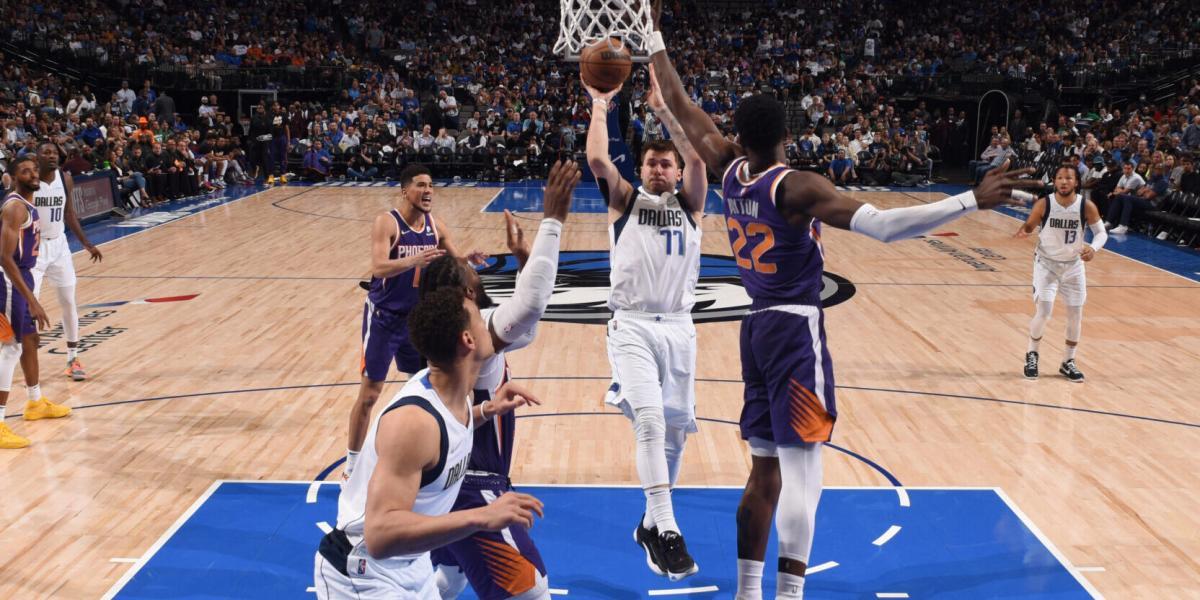 El mejor Brunson se alía con Doncic para meter a Dallas en la eliminatoria