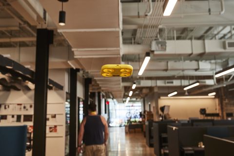 PMX Dron Snapchat Pixy en uso