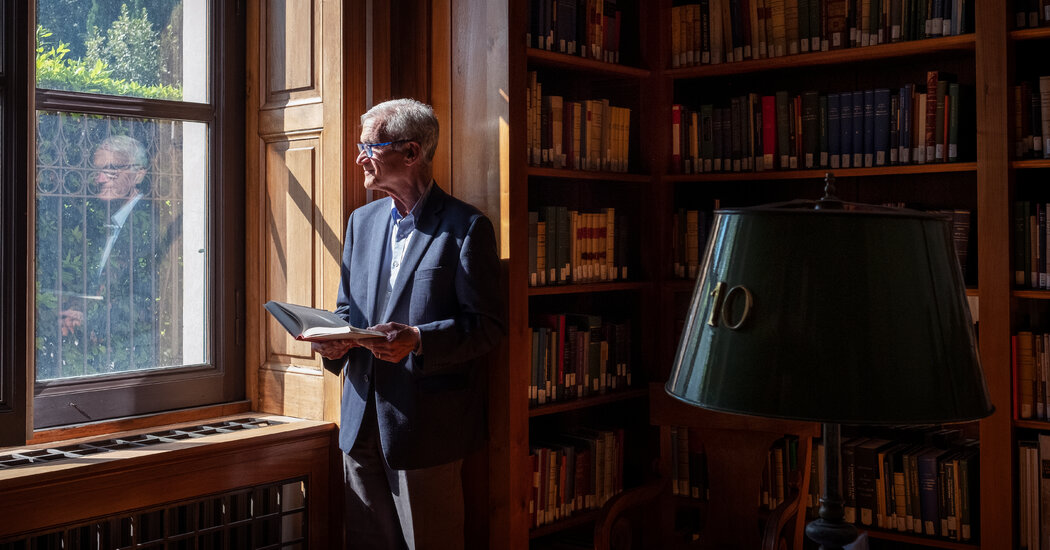 En lo profundo de los archivos del Vaticano, un erudito descubre secretos ‘asombrosos’