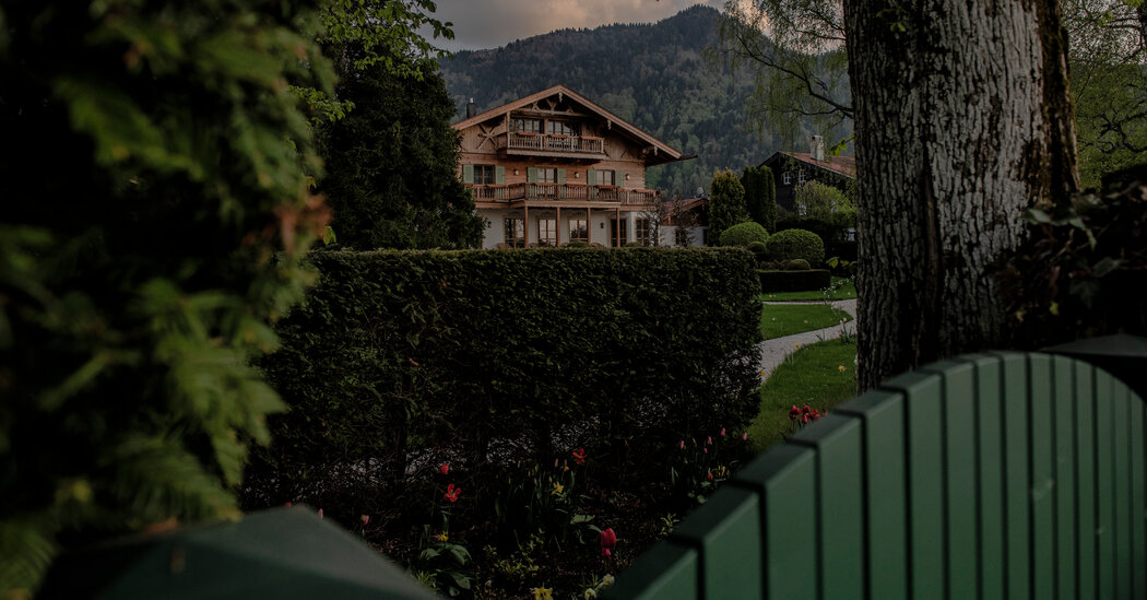 En un escondite alemán, Oligarch Villas desafía un ‘contrato silencioso’