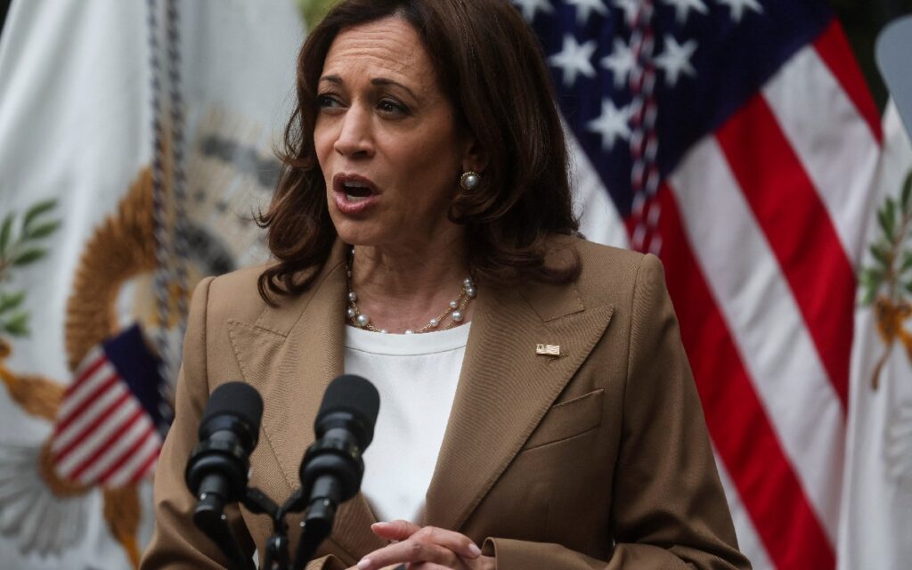 "Es suficiente": Kamala Harris insta al control de armas tras tiroteo en Texas | Video