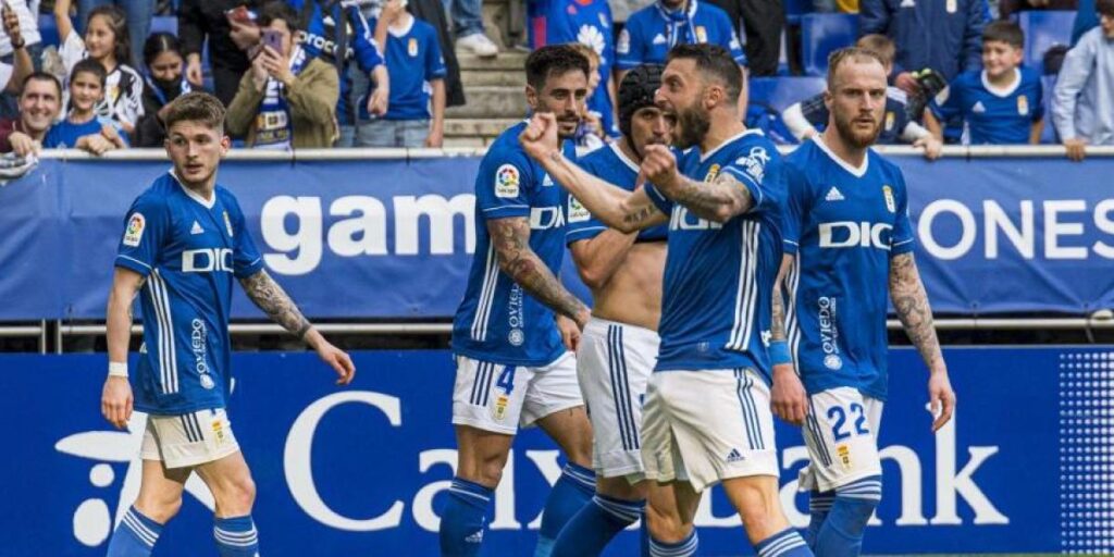 Espectacular duelo de goleadores en Segunda División