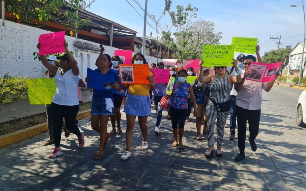 Exigen justicia en Oaxaca por el feminicidio de América, tenía 3 meses de embarazo