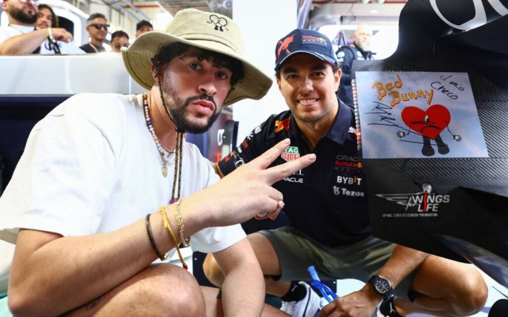 F1: Sergio Pérez cede el RB18 durante la primera práctica del Gran Premio de España