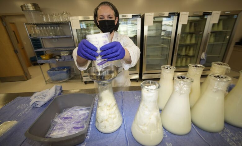 Fabricantes y distribuidores alertan de que la escasez de leche infantil en EE UU puede agravarse en verano