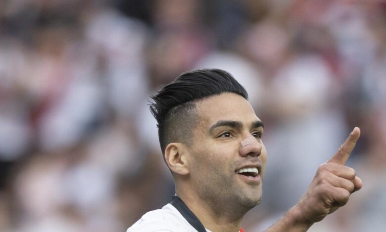 Falcao le da aire al Atlético