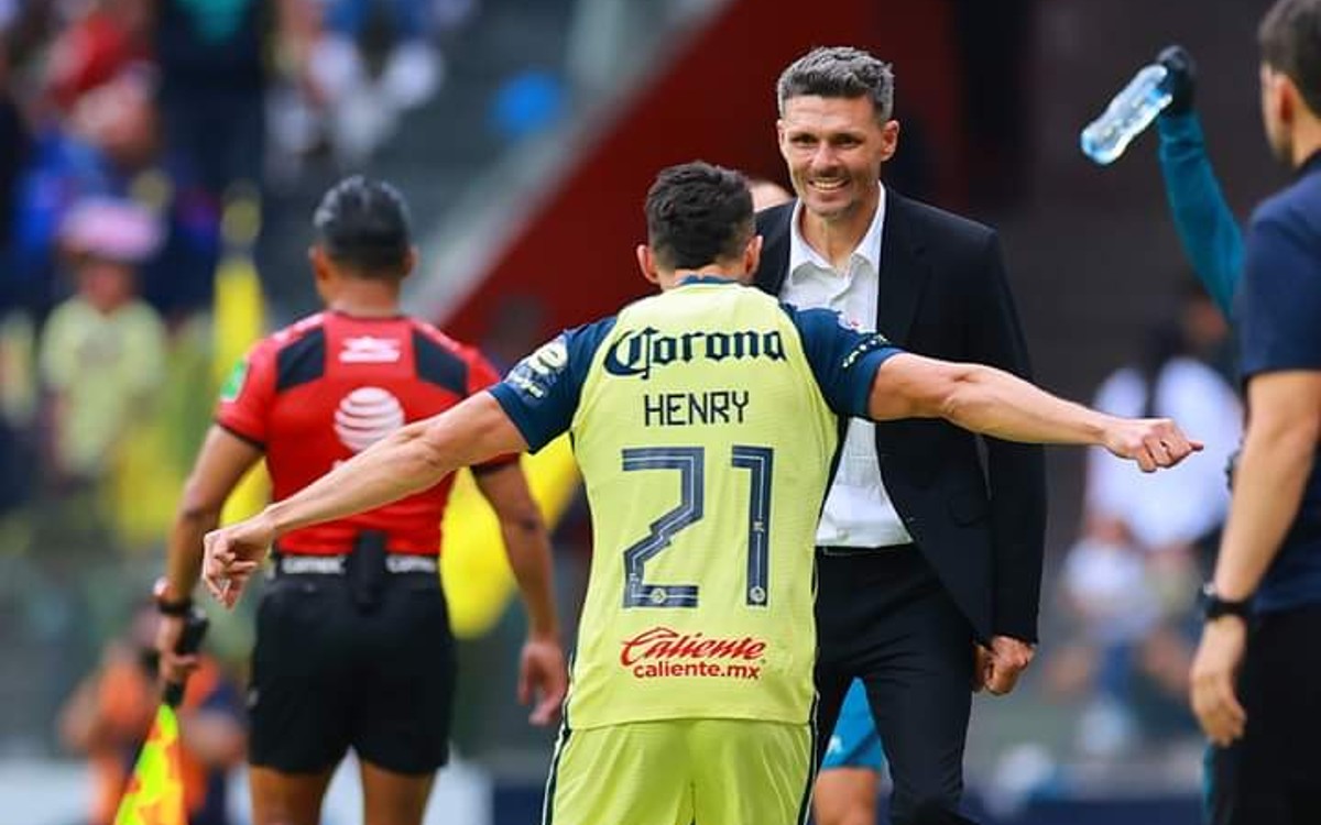 Fernando ‘Tano’ Ortíz continuará al mando del América la próxima temporada