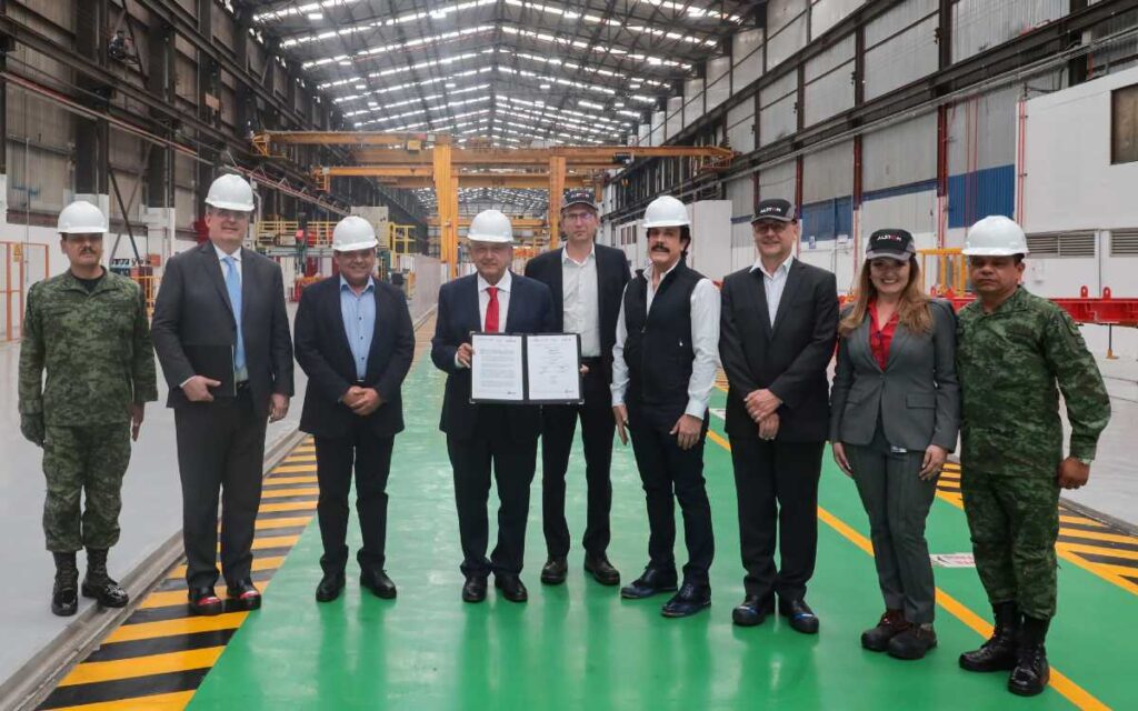 Firman contrato para comprar 42 trenes con 210 vagones para el Tren Maya