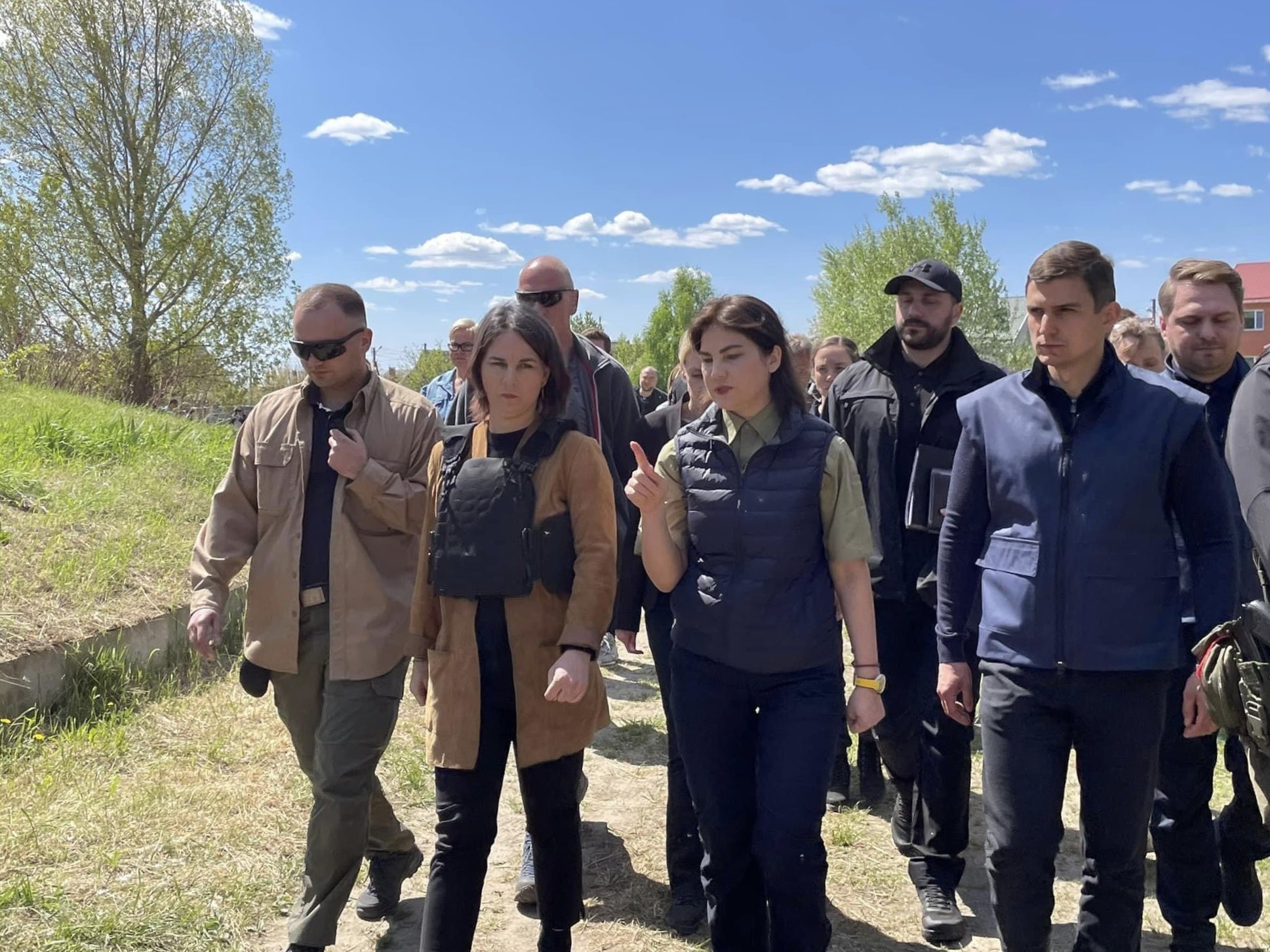 Fiscalía de Ucrania se declara lista para enjuiciar a rusos por crímenes de guerra