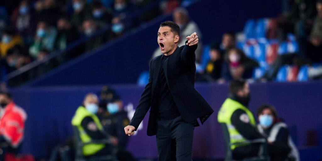 Francisco: “El Cádiz ha sido mejor y hay que felicitarlo"