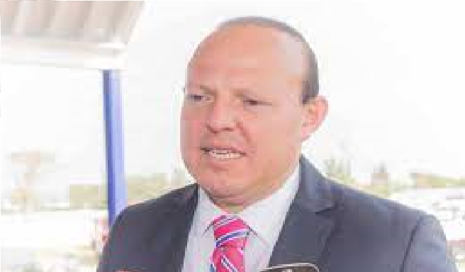 Germain Garfias impulsa privatización del agua, para beneficiar a su padre, principal fraccionador en San Juan del Río