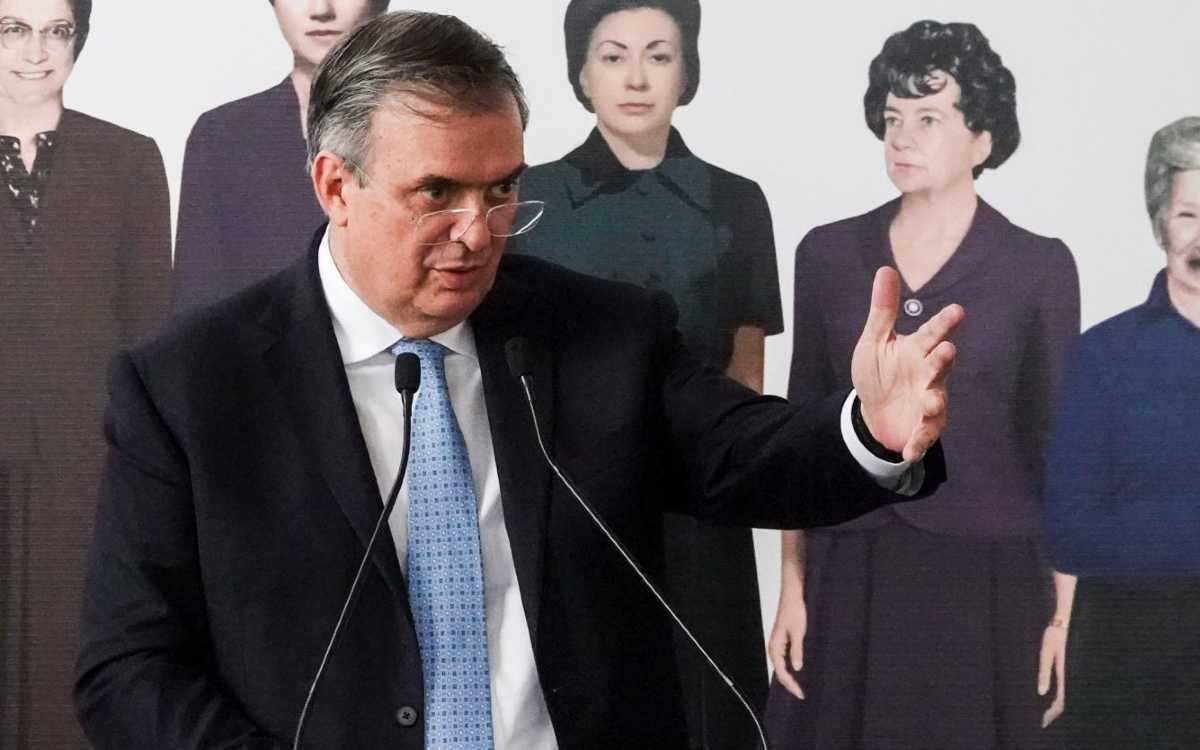 Greg Abbott extorsionó a gobernadores mexicanos, afirma Ebrard
