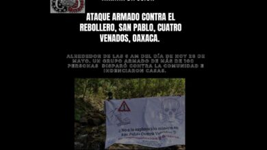 Grupo paramilitar incendia 30 casas en El Rebolledo, Oaxaca, denuncian pobladores