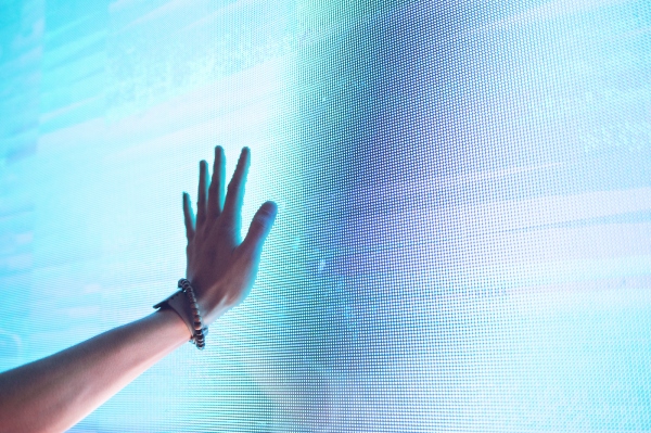 Haga que los servicios humanos sean más accesibles sin perder el toque 'humano'