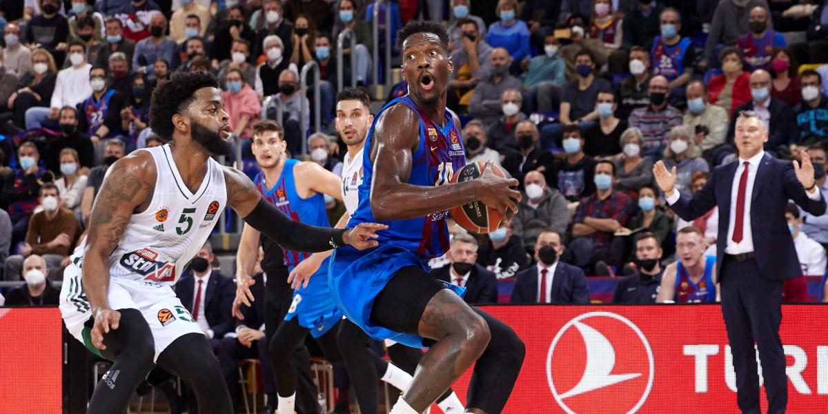 Hayes-Davis, descartado para el primer partido ante el Gran Canaria