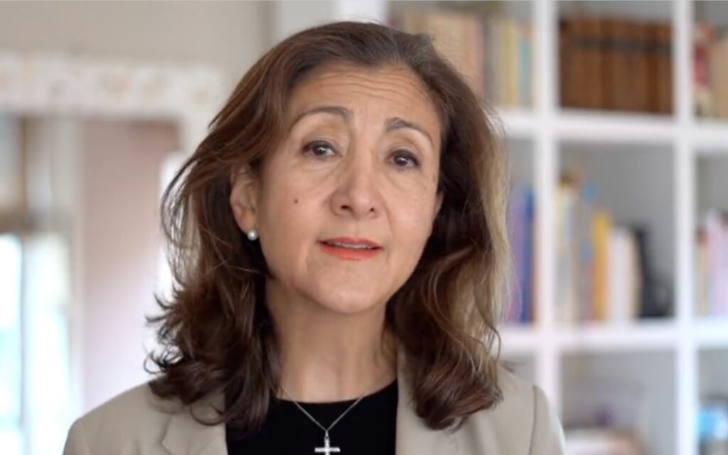 Ingrid Betancourt renuncia a su candidatura a la presidencia de Colombia