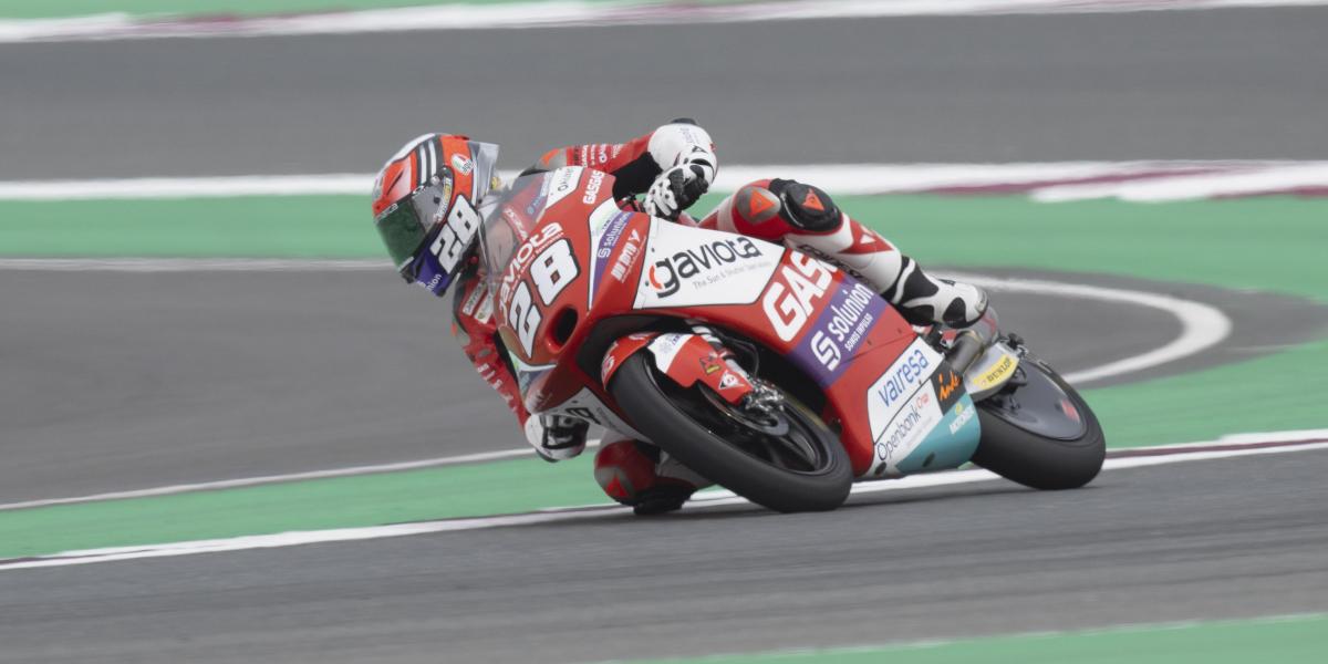 Izan Guevara lidera un triplete español en Jerez