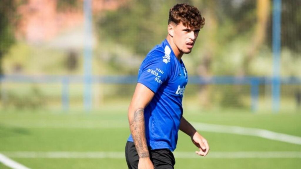 Javi López seguirá en el Alavés hasta 2025