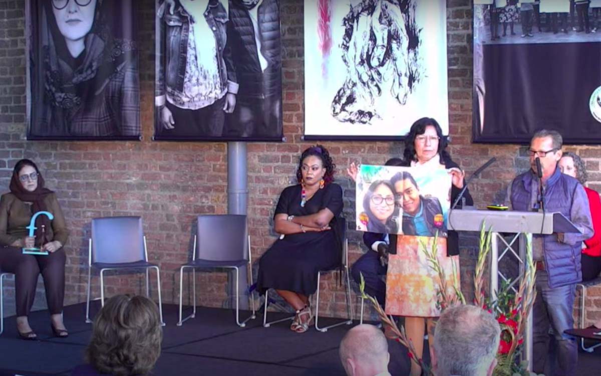 Javier Barajas y María del Tránsito, buscadores de desaparecidos, reciben premio internacional por su labor