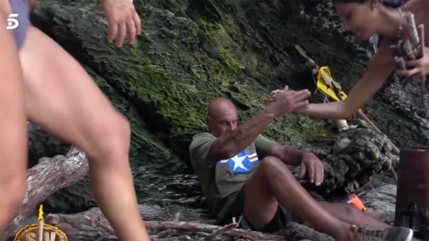 Kiko Matamoros sufre una aparatosa caída en 'Supervivientes' / Telecinco