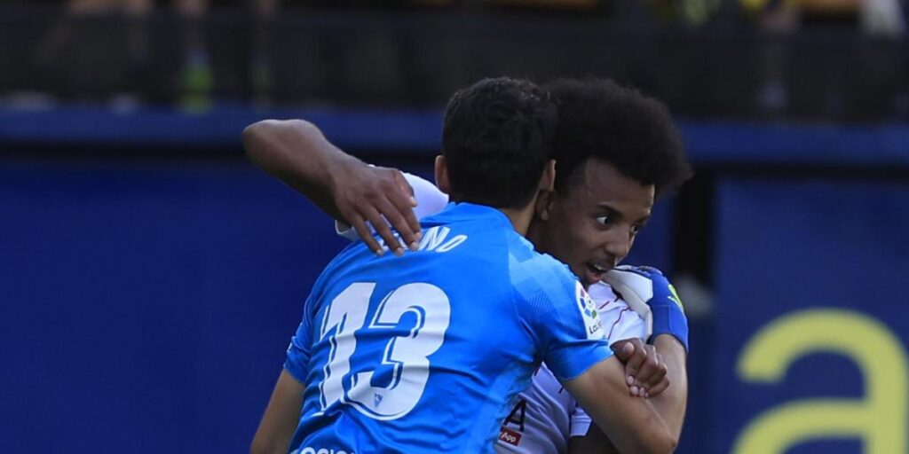 Koundé: “No estábamos bien, pero sumamos en un campo difícil”