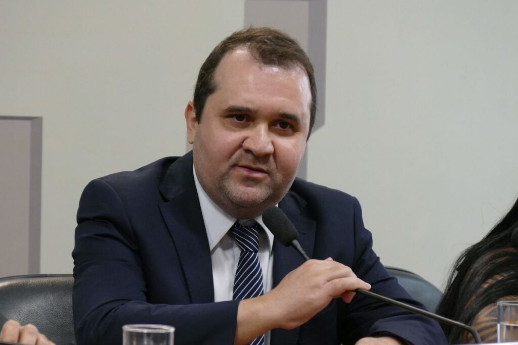 La condena a un periodista demandado por un juez del Supremo siembra riesgos para la prensa en Brasil