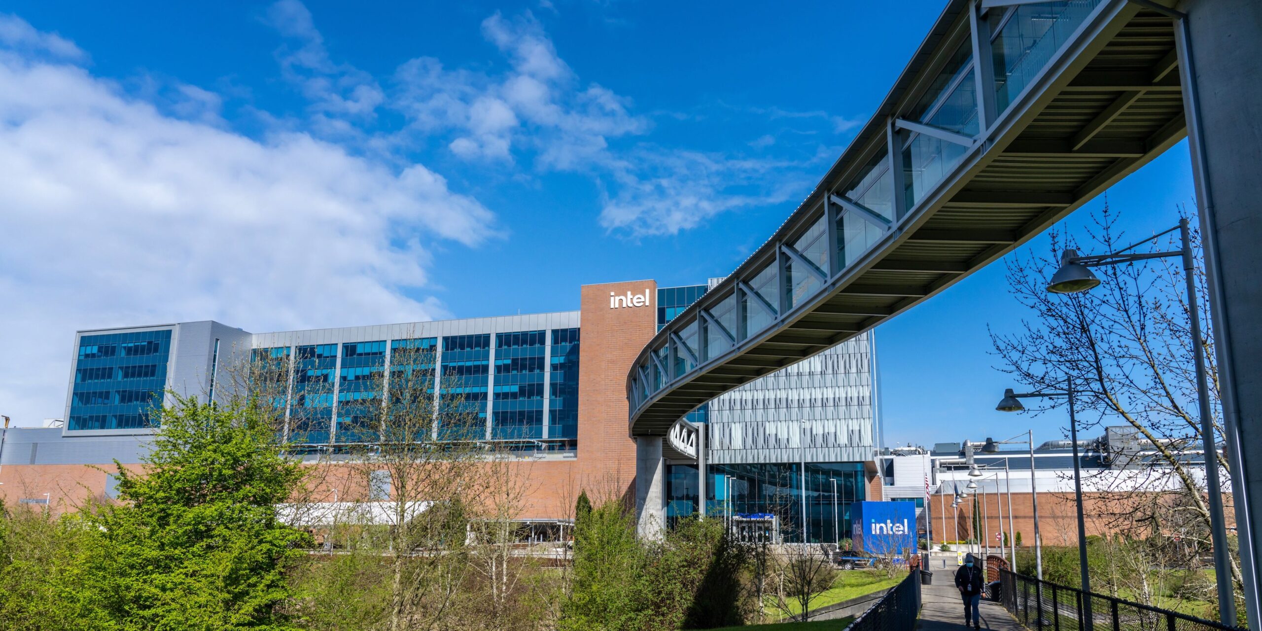 La disponibilidad de herramientas de fabricación está prolongando la escasez de chips