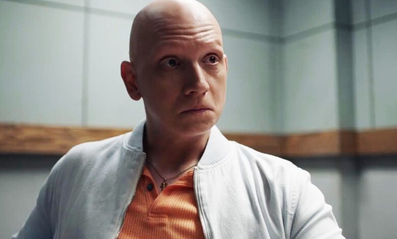 La estrella de la temporada 3 de Barry finalmente revela el significado de los tatuajes de Noho Hank