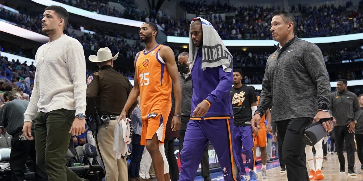 La familia de Chris Paul, atacada por un aficionado de los Mavericks en las gradas