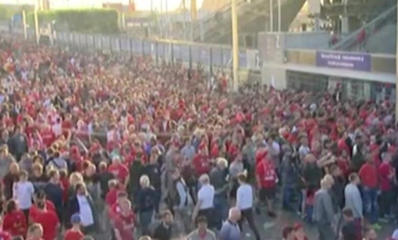 La final arrancó con más de media hora de retraso por seguridad