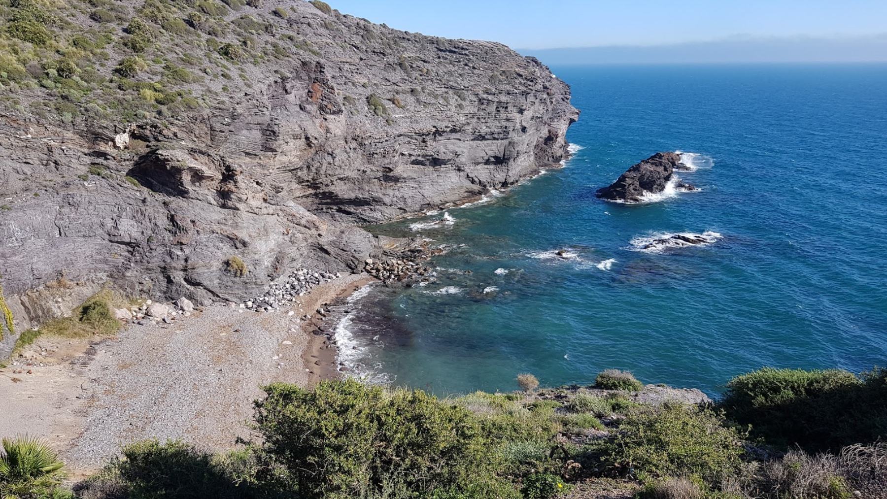 La playa paradisíaca que se esta poniendo de moda en España por sus increíbles vistas
