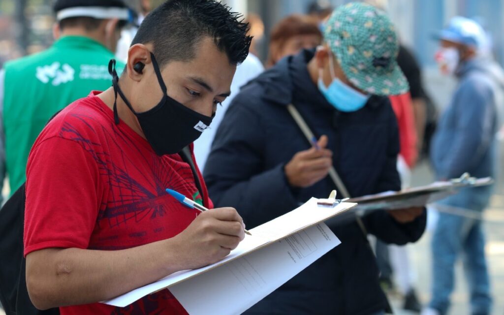 La población con empleo en México aumentó en un año, revela encuesta de INEGI