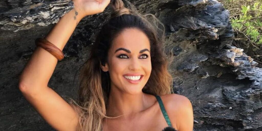 Lara Álvarez revoluciona las redes con este espectacular posado