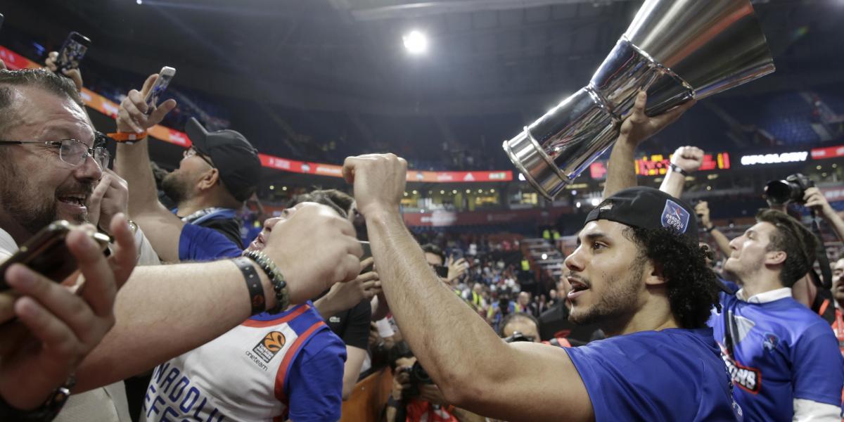 Larkin: "Somos uno de los mejores equipos que ha habido"