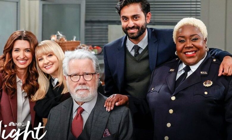 Las imágenes de reinicio de Night Court revelan el primer vistazo al regreso de John Larroquette