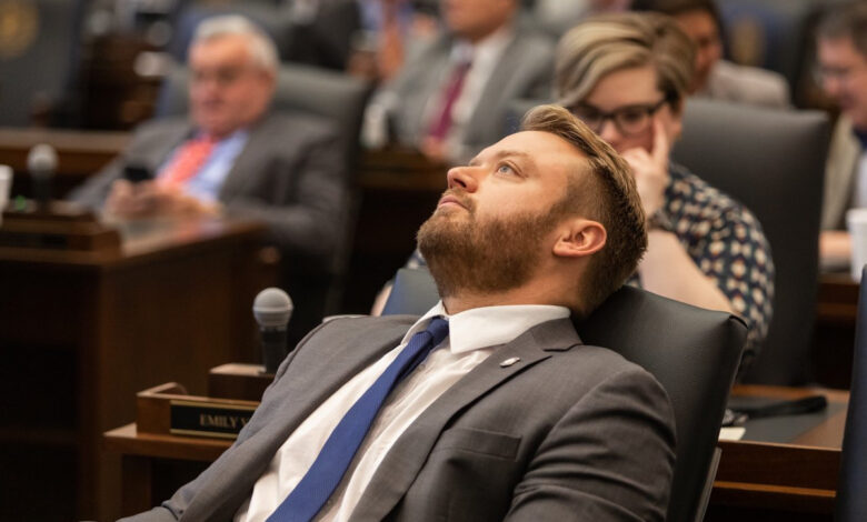 Legislador de Oklahoma propone vasectomía obligatoria para adolescentes