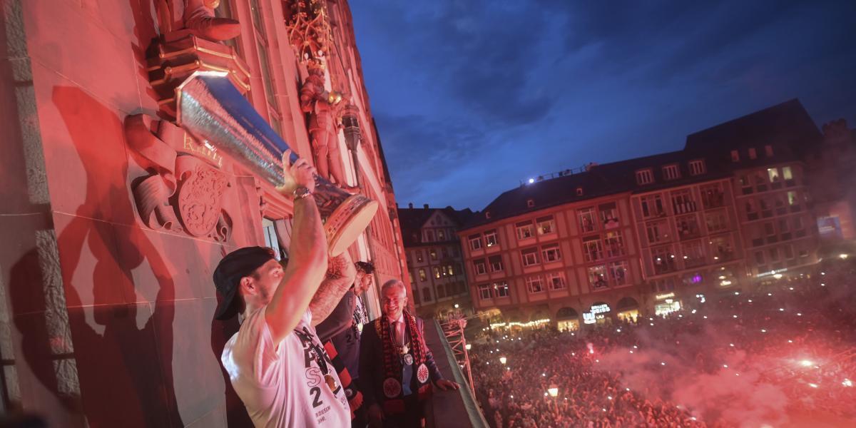 Locura por Trapp y por todo el Eintracht