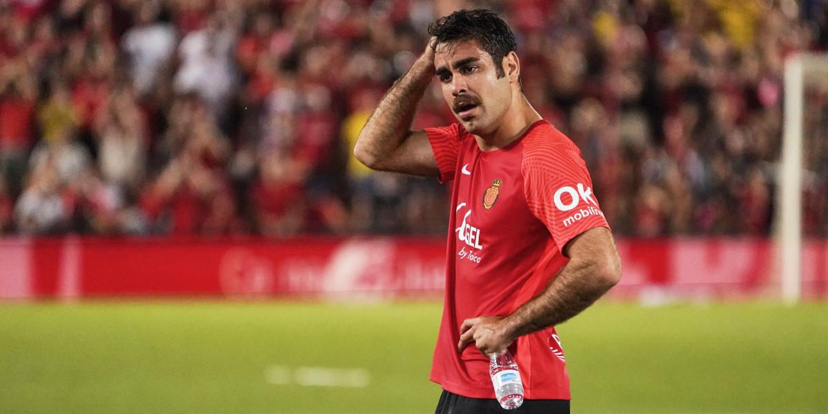 Los aficionados se agrupan para viajar a Pamplona para el vital duelo