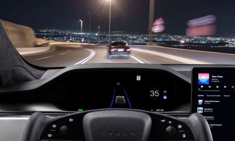 Los datos de Tesla muestran que es menos probable que el uso del piloto automático provoque un accidente