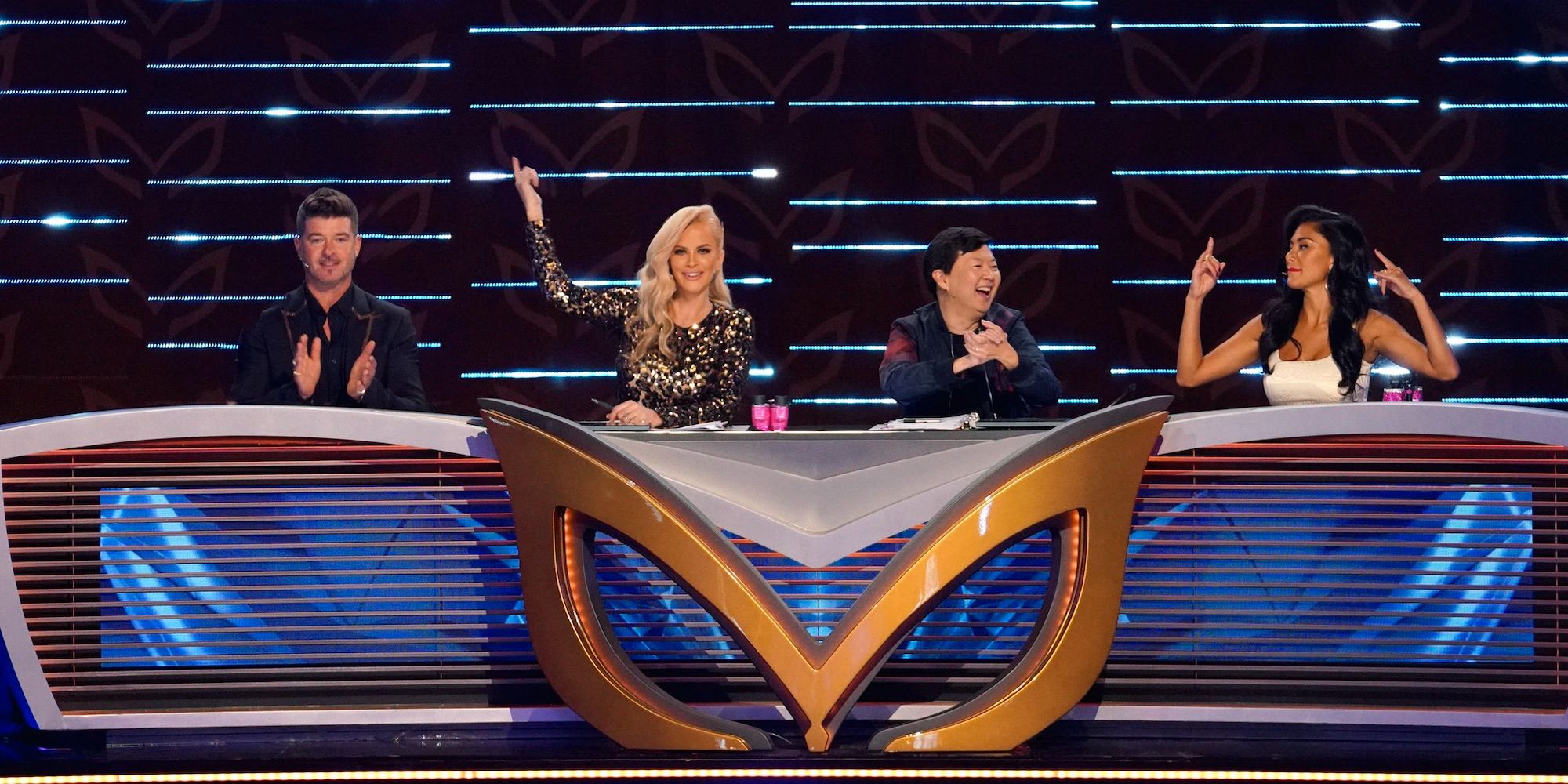 Los panelistas de la temporada 7 del cantante enmascarado revisan las conjeturas de la primera impresión