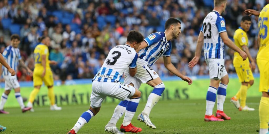 Luis Enrique pasa de la Real