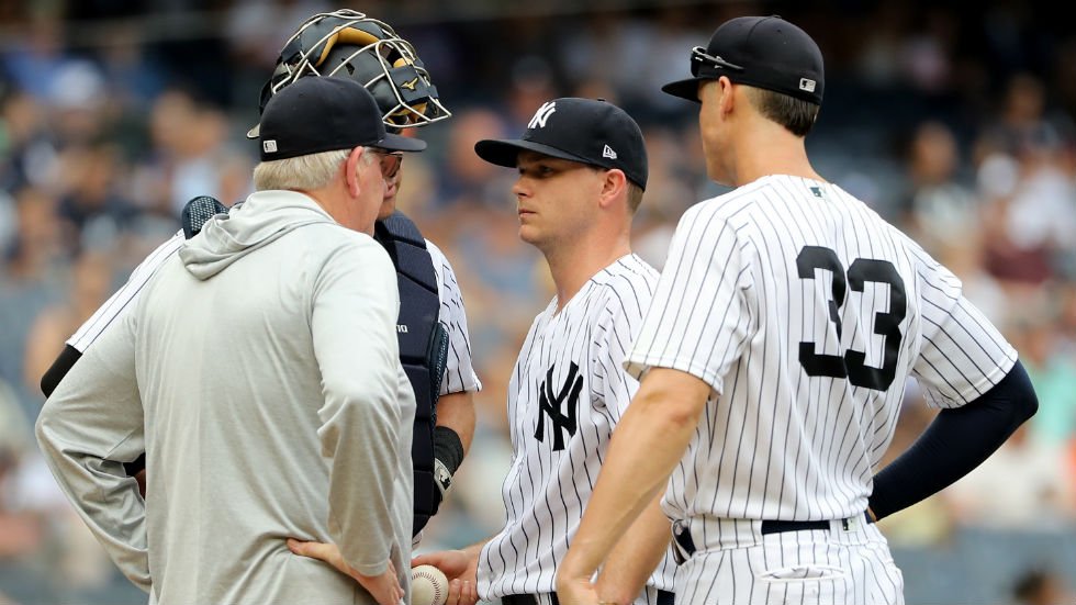 MLB | Yankees y Rays dejan de lado el béisbol para hablar sobre la violencia con armas tras el tiroteo de Texas | Video