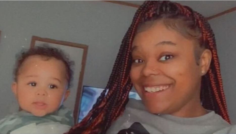 Madre de Texas maneja dos horas y media casi todo los días para conseguir fórmula para su bebé