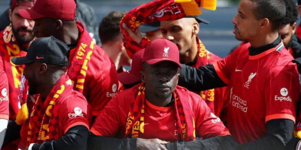 Mané reconoce que pretende dejar el Liverpool este verano