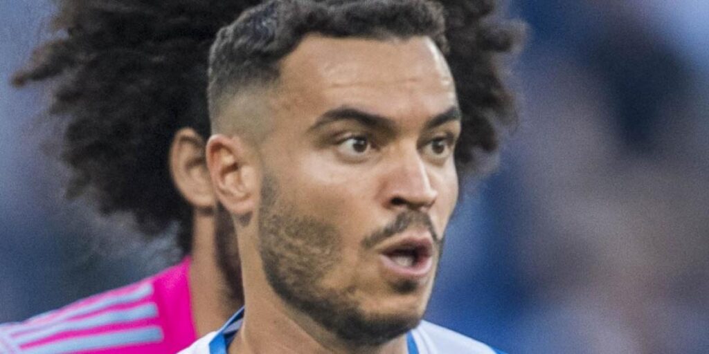 Mao: "No hay nada sobre la mesa por De Tomás"