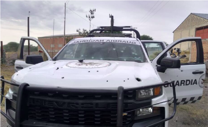 Matan a 3 elementos de Guardia Nacional, abaten a sicario, enfrentamiento entre policías y delincuentes