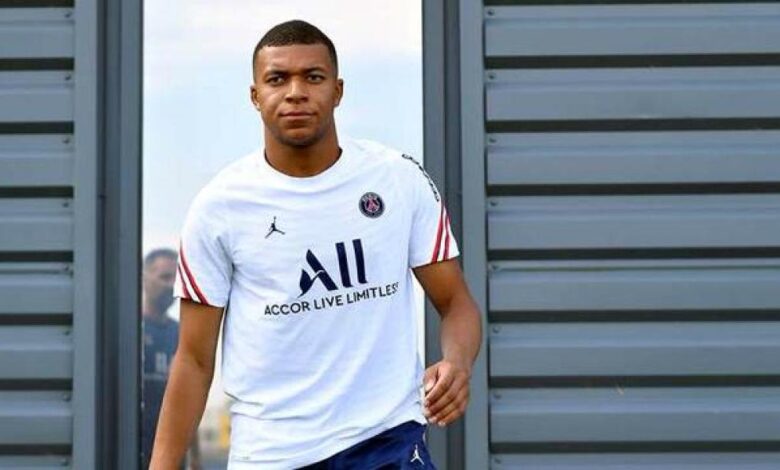 Mbappé entrena en solitario